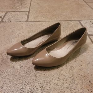 CL by Laundry Suzie Nude Wedge Flats